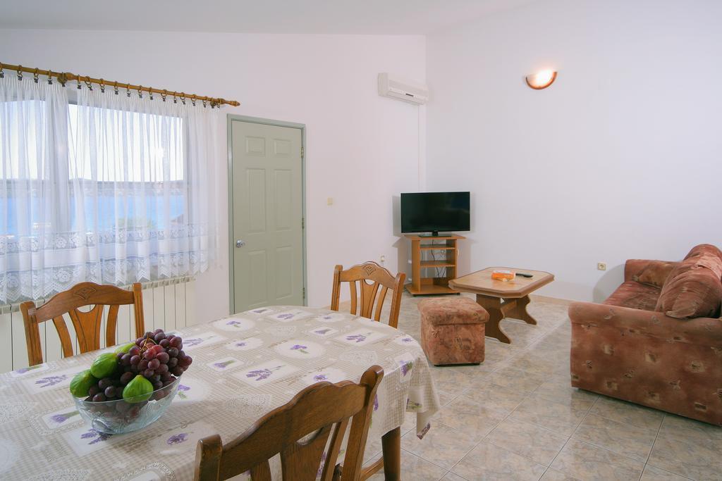 Apartment Daniela *